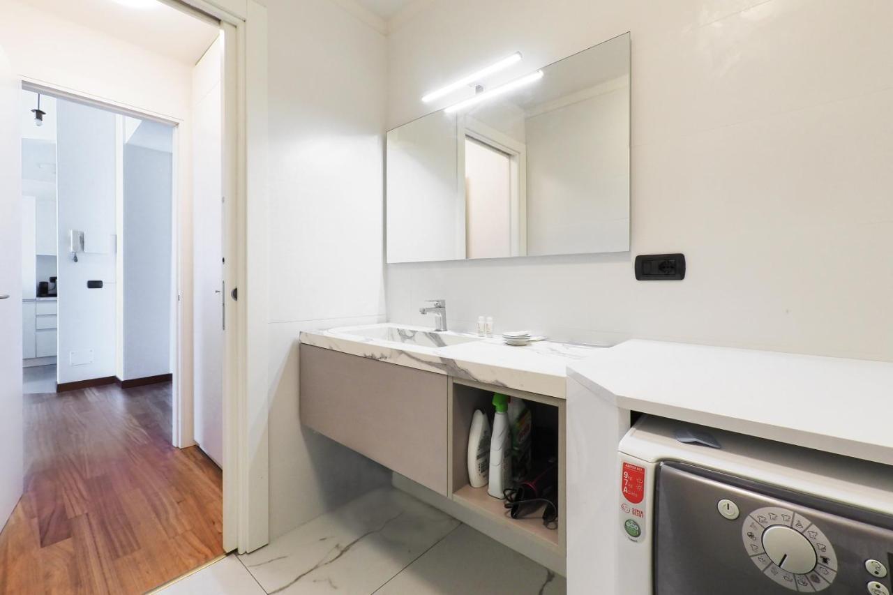 Duomo Luxury Apartment IV Milano Exteriör bild
