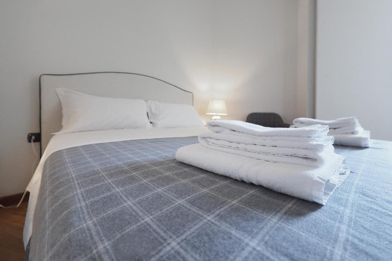Duomo Luxury Apartment IV Milano Exteriör bild