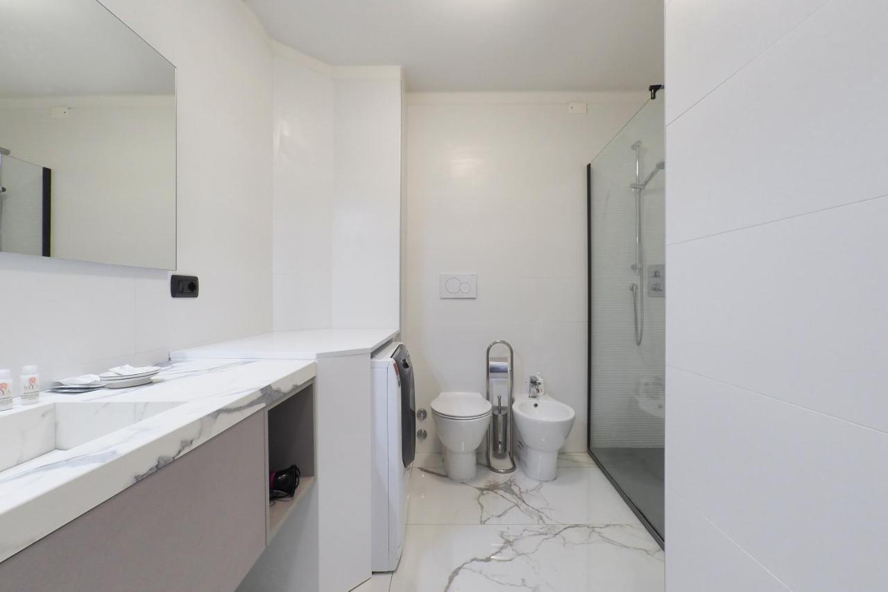 Duomo Luxury Apartment IV Milano Exteriör bild